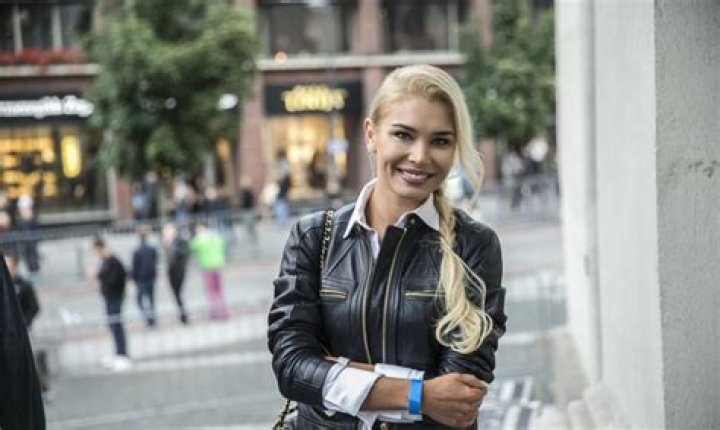 Eglė Valančiūnienė pasidalijo kar&scaron;ta nuotrauka i&scaron; Bahamų vilkėdama