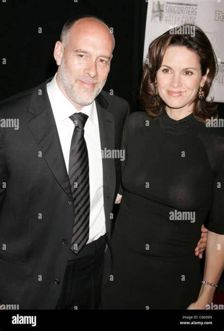 Elizabeth Vargas and Marc Cohn Divorcing as She Returns to Rehab