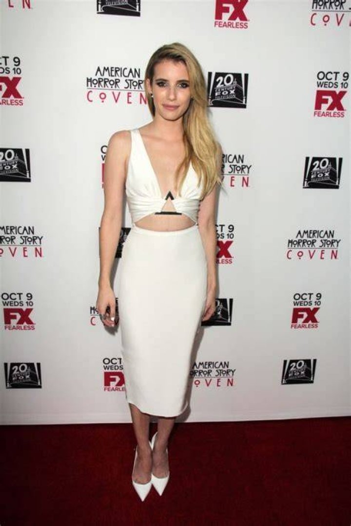 Emma Roberts’ Bio, Height, Weight, Body Measurements, Net Worth & More