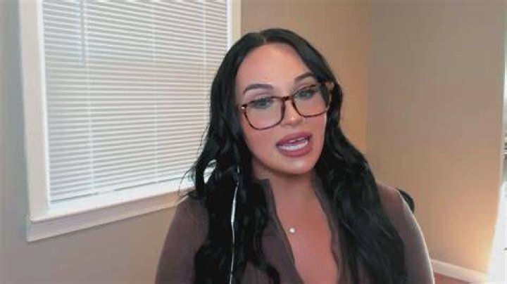Emma y EJ Catfish The TV Show (temporada 8, episodio 55) Apple TV (MX)