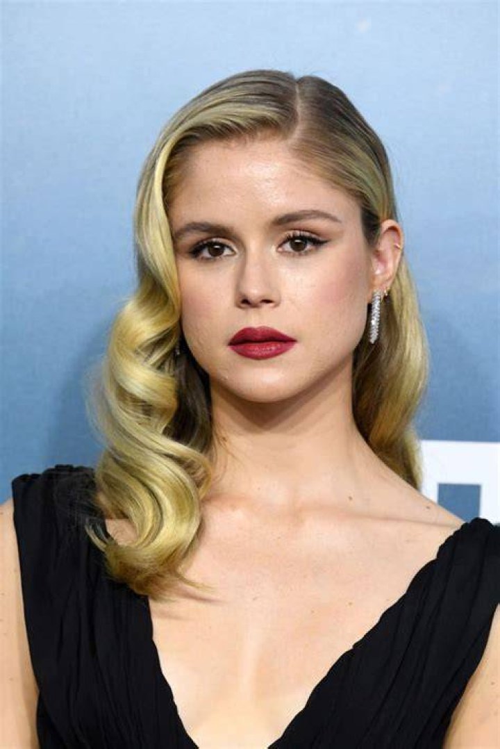 Erin Moriarty's Dating History Is Mysterious News and Gossip