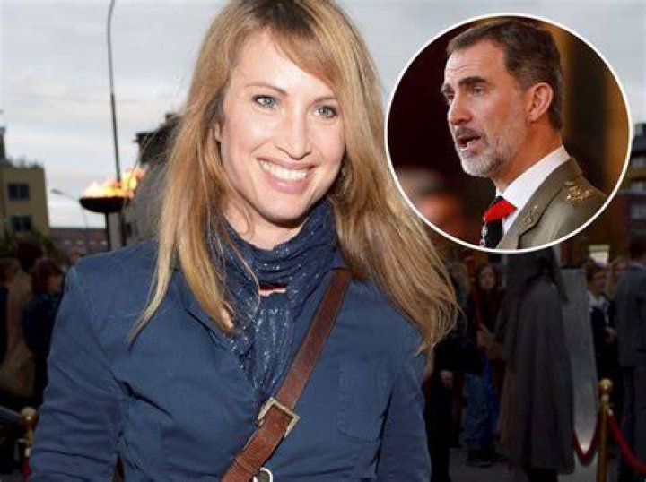Eva Sannum 20 a&ntilde;os del escote que cambi&oacute; el destino de Felipe VI