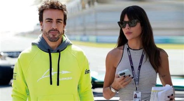 Fernando Alonso family heightsun