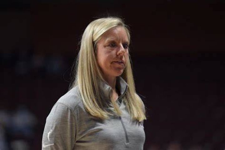 Fever hire former assistant coach Christie Sides as next head coach