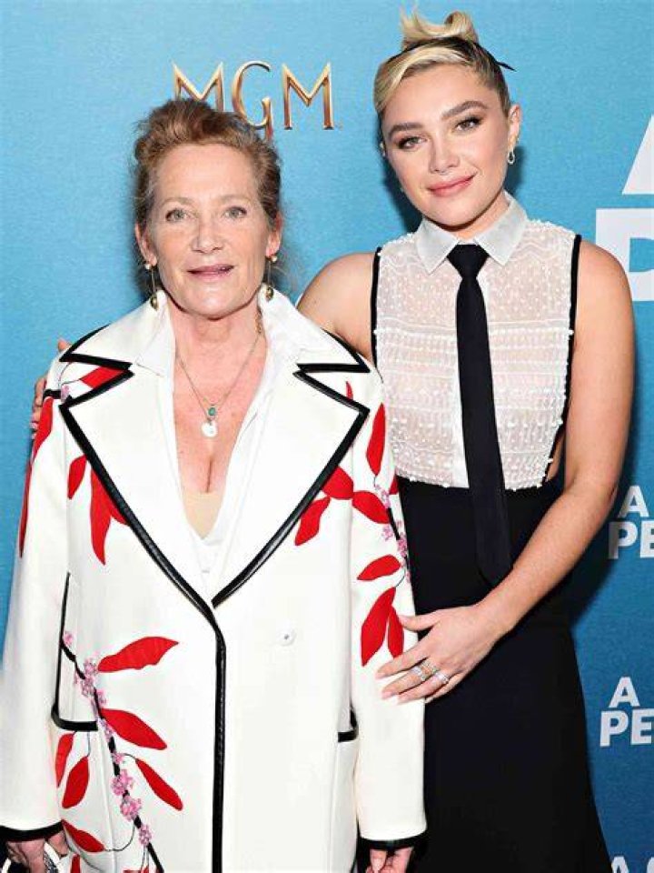 Florence Pugh shares throwback snap with mother Deborah and shares 'I