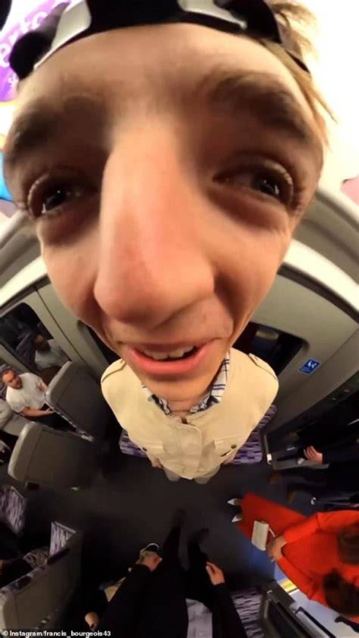 Francis Bourgeois on two TikTok videos.