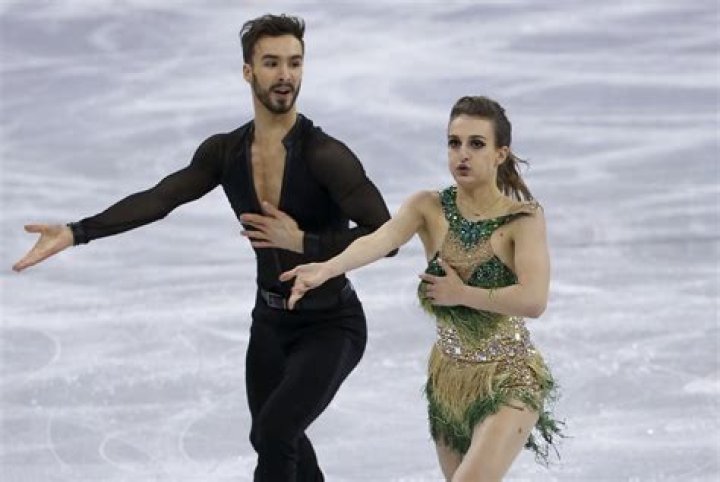 French ice dancer suffers Olympics wardrobe malfunction on live TV BT