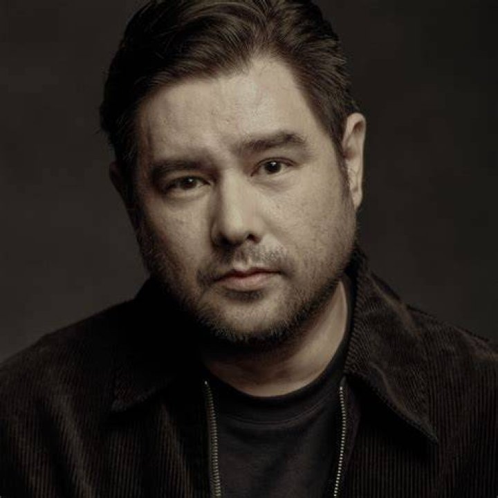 Gabby Eigenmann shares how he deals with pressure on set to young