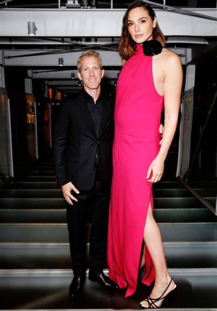 Gal Gadot Height How Tall is She Really? Brie