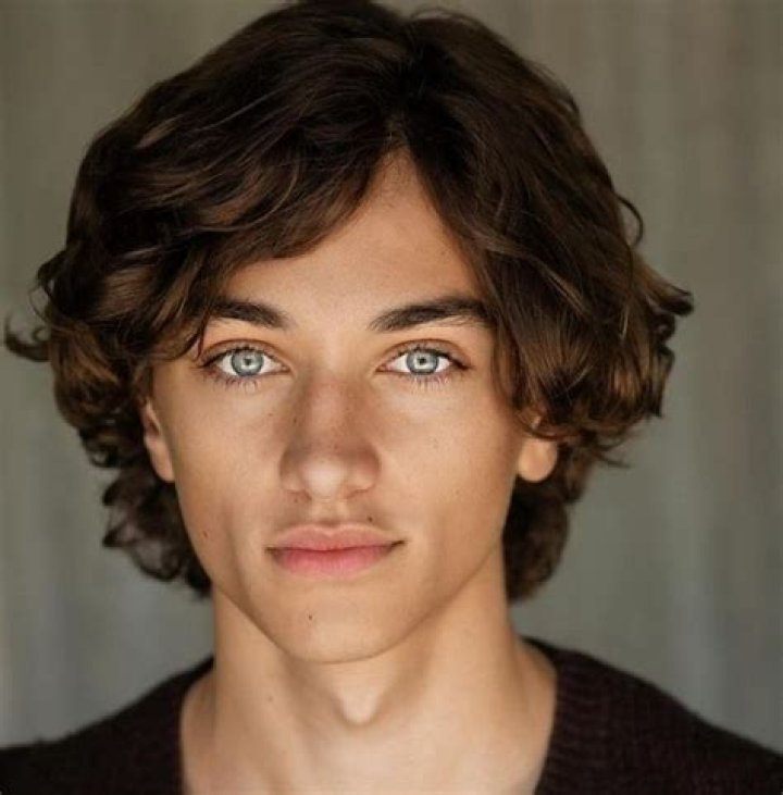 Gavin Casalegno (Actor) Wiki, Biography, Age, Girlfriends, Family