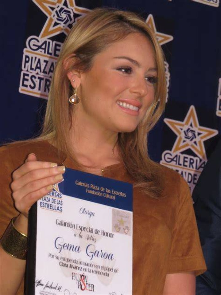 Gema Garoa en el Corporal 2014 Aqui y ahora YouTube