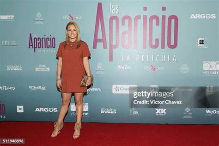 Gema Garoa Las Aparicio Premiere 01 GotCeleb