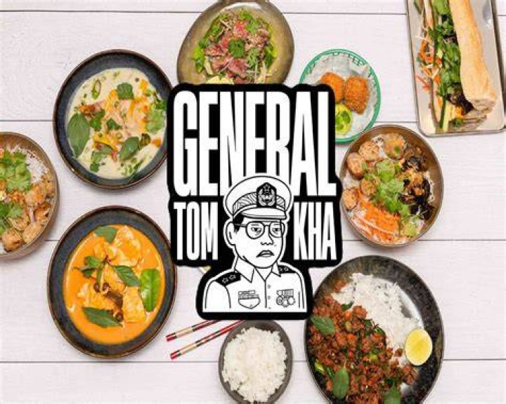 General Tom's Blog! Monday Foto Esther Baxter