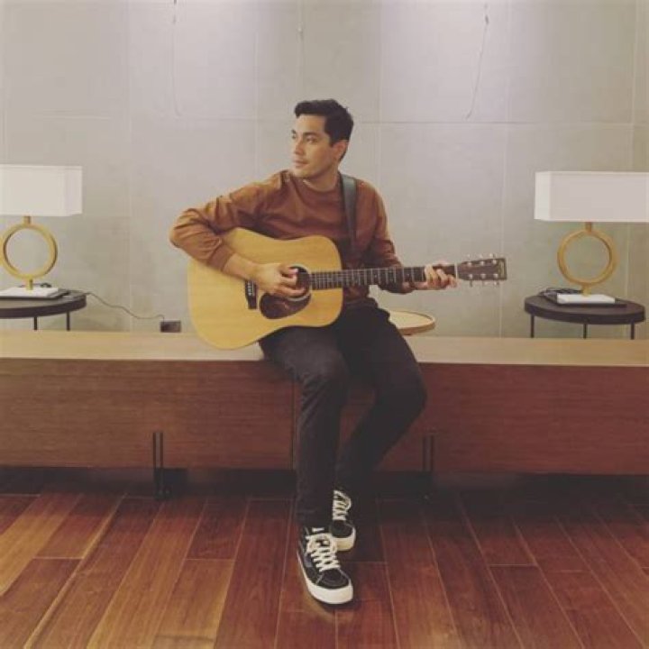 Get your Shawtout from Gian Magdangal