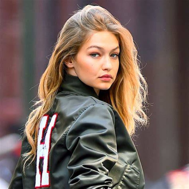 Gigi Hadid Shuts Down a BodyShamer With Class Read More