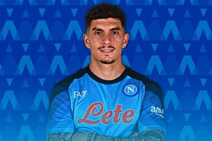 Giovanni Di Lorenzo's net worth, contract, salary, Instagram, house