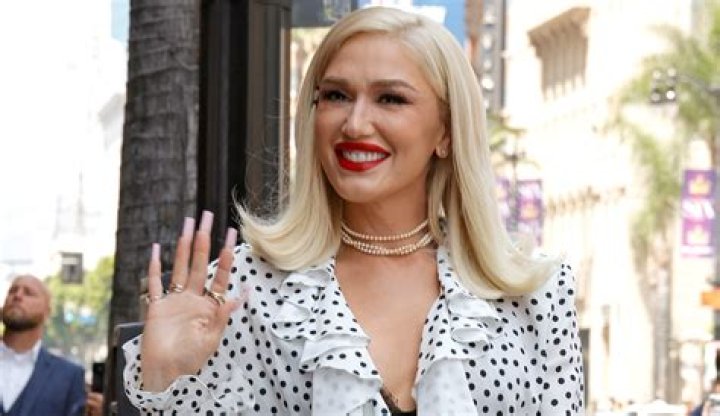 Gwen Stefani Pops in Checkerboard Heels for &lsquo;The Voice&rsquo; Season 24