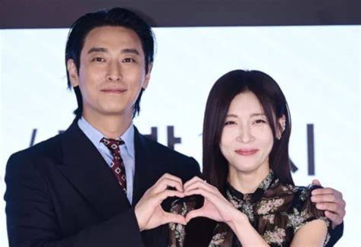 Ha Ji Won And Ryu Seung Ryong Confirmed To Star In New Film