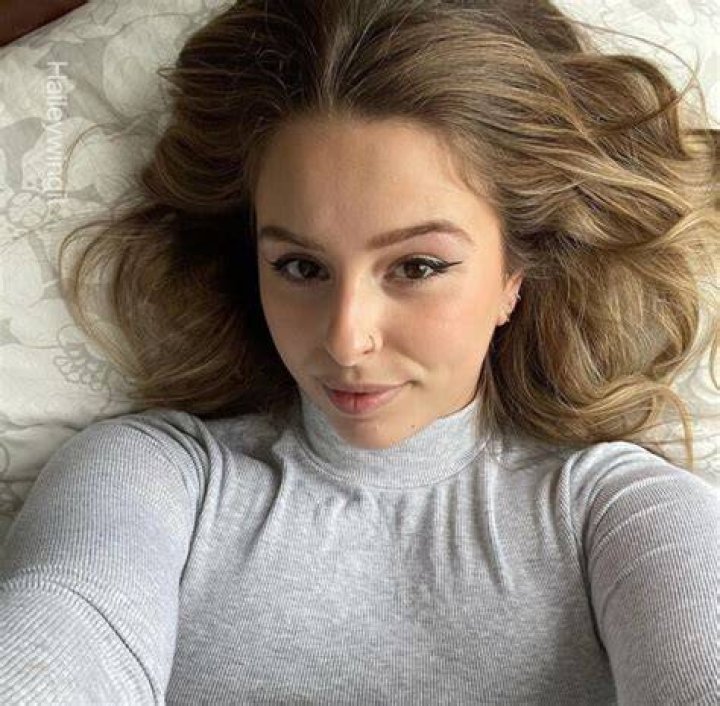 Hailey wingit Height, Weight, Net Worth, Age, Birthday, Wikipedia, Who