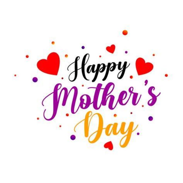 Happy Mother’s Day from KKWBEAUTY 💗 Kris jenner hair, Kardashian