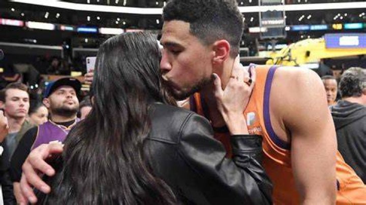 Has Devin Booker dated Instagram model Aliza Jane, who is rumored to be