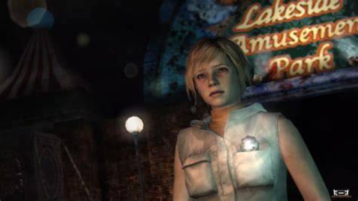 heather mason outside lakeside amusement park