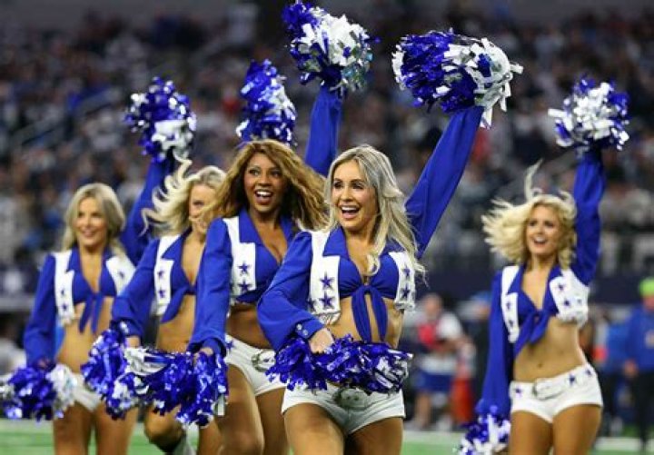 How Much Do NFL Cheerleaders Make? &mdash; Hint Much Less Than You Think