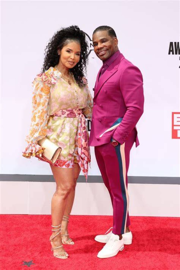 How tall is Kirk Franklin Super Stars Bio