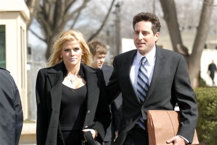 Howard K Stern's Life, from Being Anna Nicole Smith's Infamous