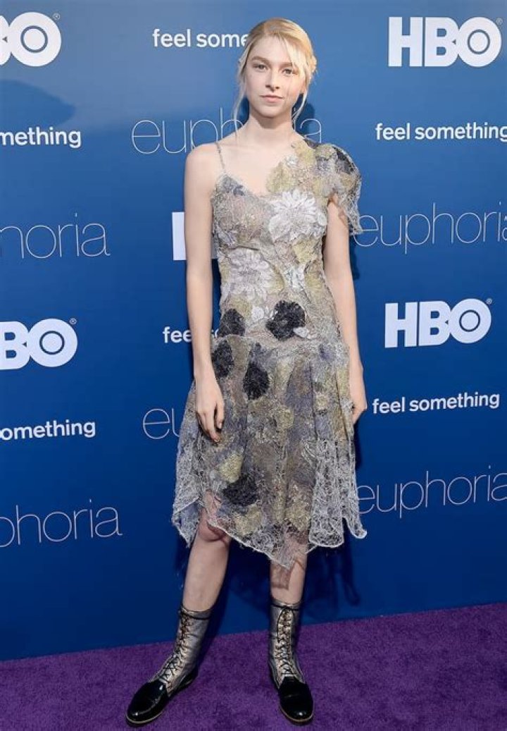 Hunter Schafer! 9GAG