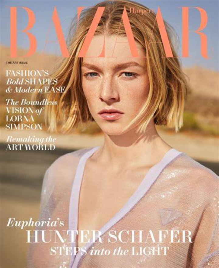 Hunter Schafer Covers V124 in 2020 V magazine, Fashion photography