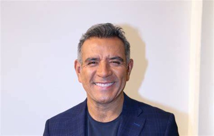 Héctor Sandarti habla de las negociaciones para su regreso a la TV tras