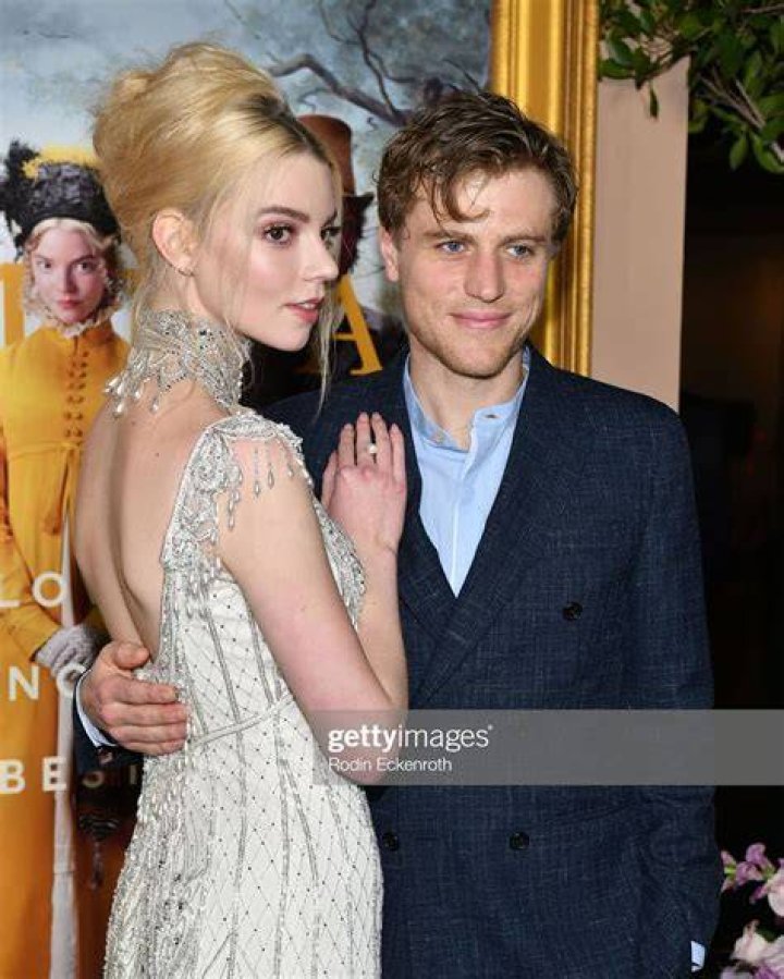 Is Johnny Flynn Still Married To Beatrice Minns? Wife 2022 Kids Age
