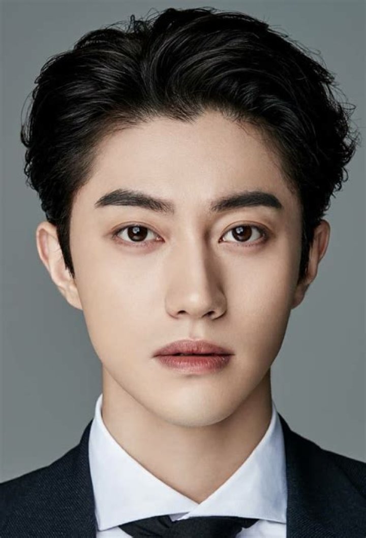 Is Kwak Dong Yeon the Next Villain to Fight Against 2PM&rsquo;s Taecyeon in