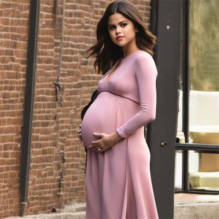 Is Selena Gomez Pregnant?