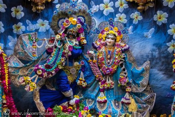 ISKCON Vrindavan Sri Sri Radha Shyamsundar Radha krishna modern art