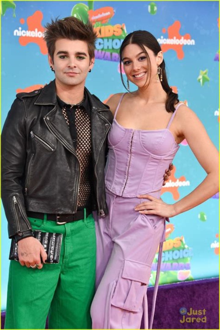 Jack Griffo & Kira Kosarin Reunite at Kids' Choice Awards After