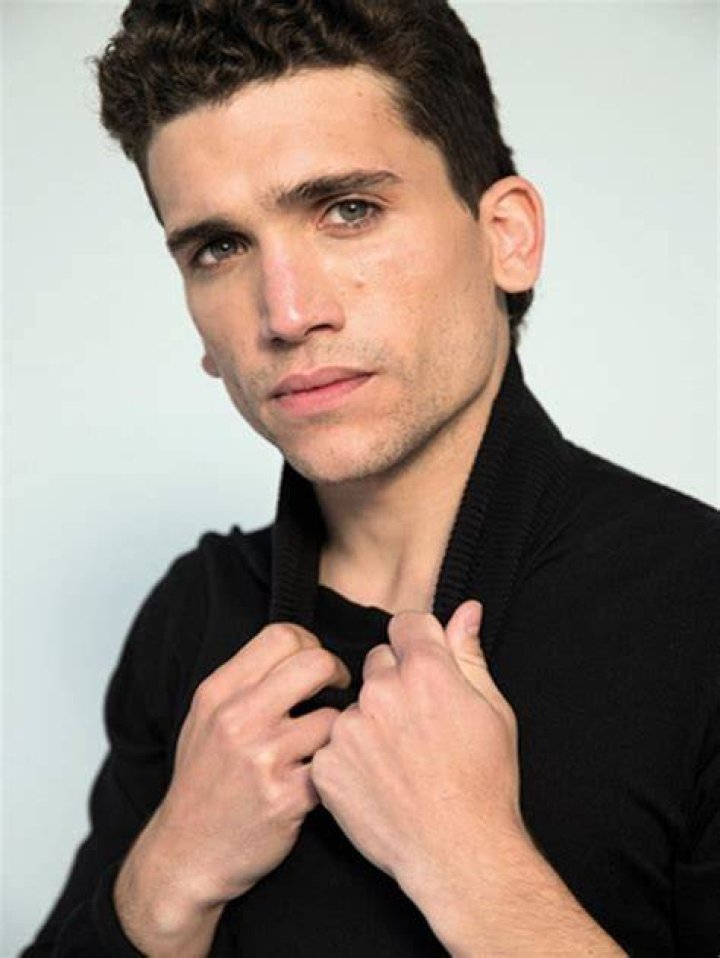 Jaime Lorente López Profile Images — The Movie Database (TMDb)