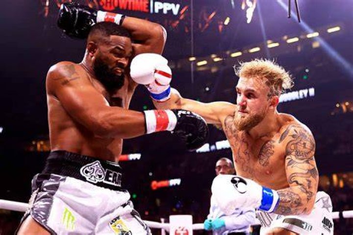 Jake Paul fights Tyron Woodley