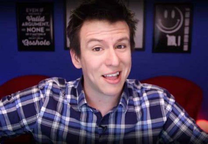 James Charles, Twitter / Philip DeFranco, YouTube