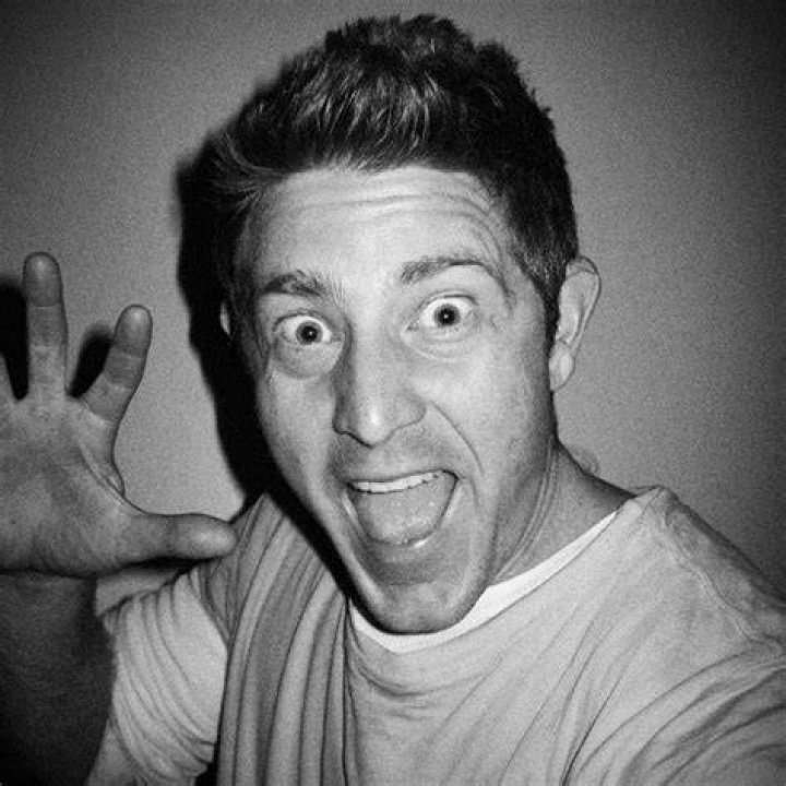 Jason Nash Biography, Height & Life Story Super Stars Bio