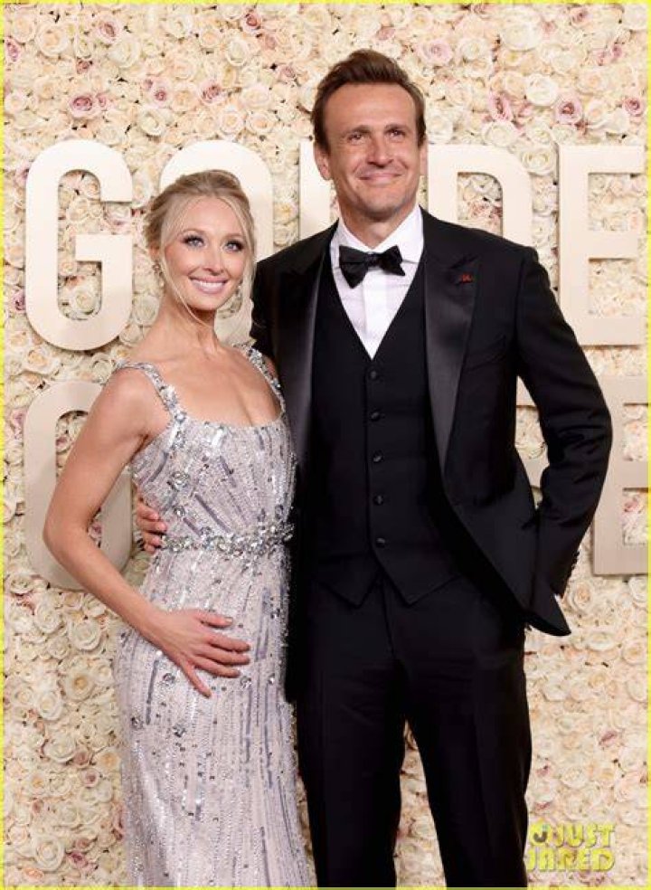 Jason Segel Wife Was He Married To Alexis Mixter?