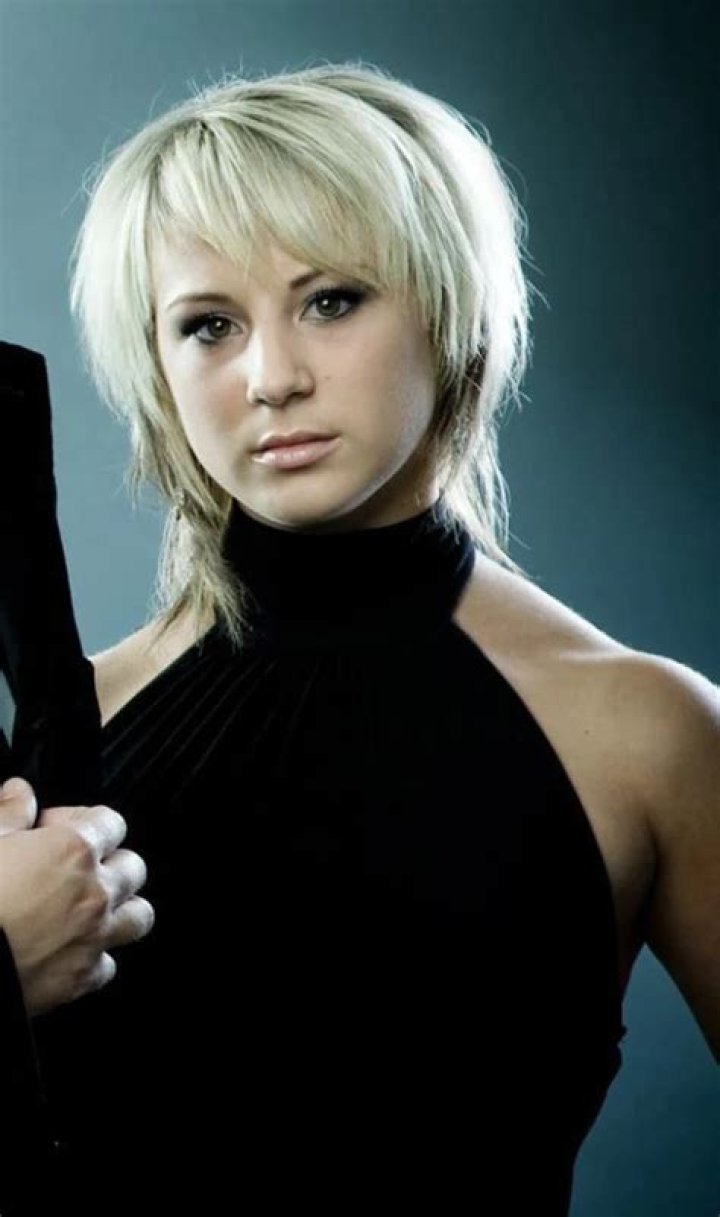 Jen Ledger Frisuren, Frau, Mode f&uuml;r frauen
