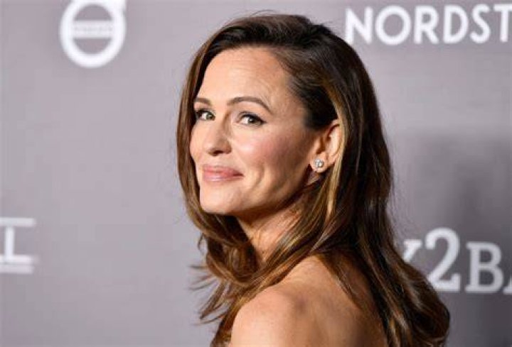 Jennifer Garner Net Worth, Height, Age, Career, Wiki Bio, And More