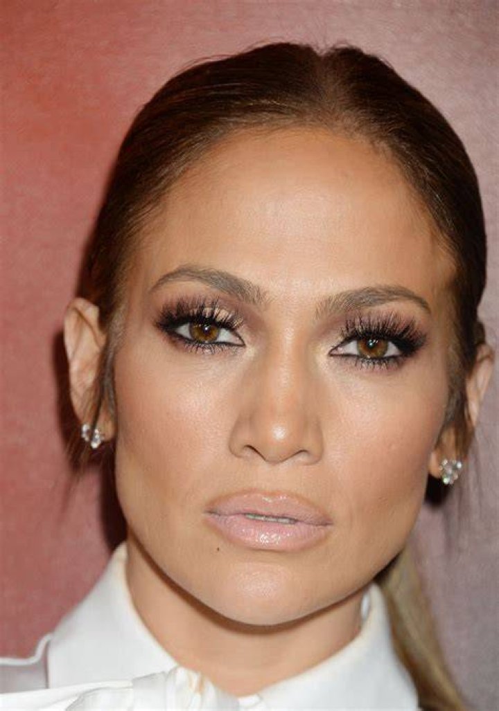 "Jennifer Lopez Attracts All Eyes With Her 'Million Dollar' Legs In A