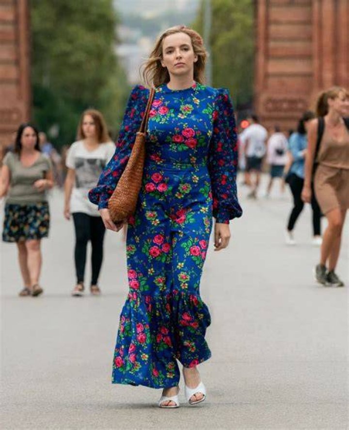 Jodie Comer in various outfits Gossip Rocks Too