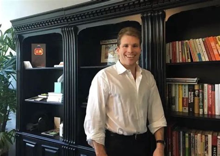 Joe Lonsdale Bio, Net Worth, Salary, Age, Relationship, Height, Ethnicity