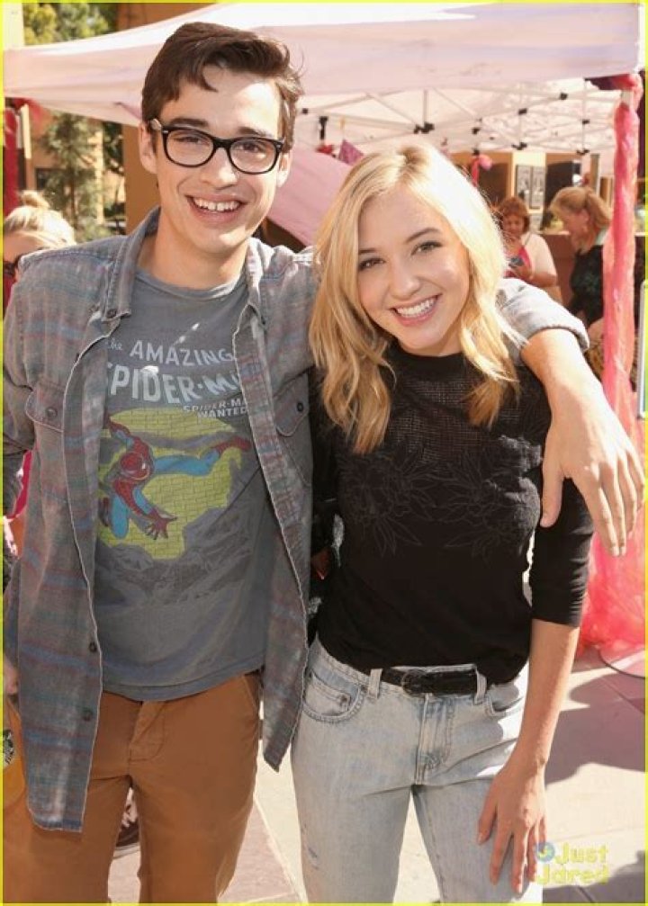 Joey Bragg and Audrey Whitby Joey bragg, Whitby, Liv and maddie