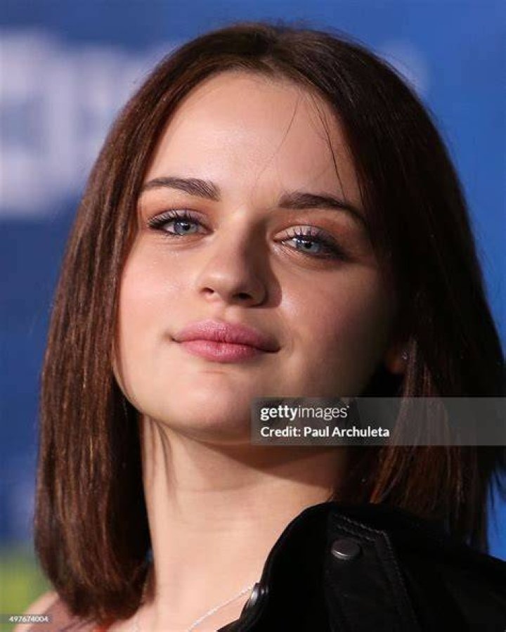 Joey King's Dating History ExBoyfriends, Rumored Romances J14
