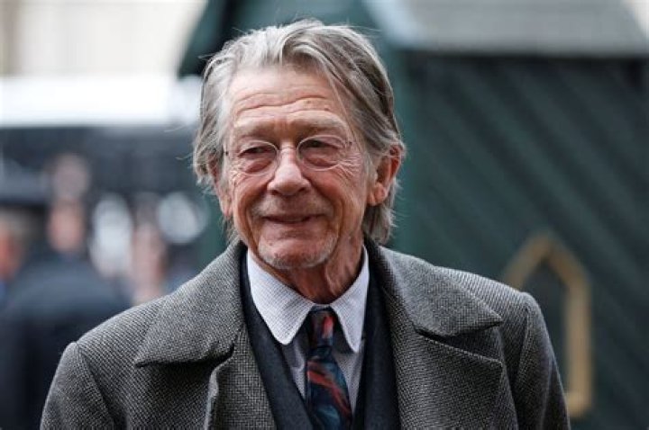 John Hurt, British actor who played desperate, eccentric characters